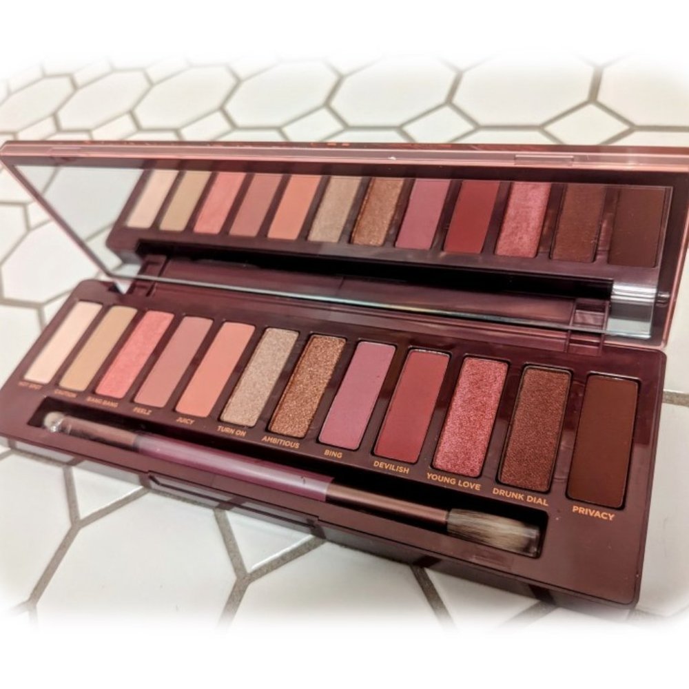 Urban Decay NAKED Cherry palette